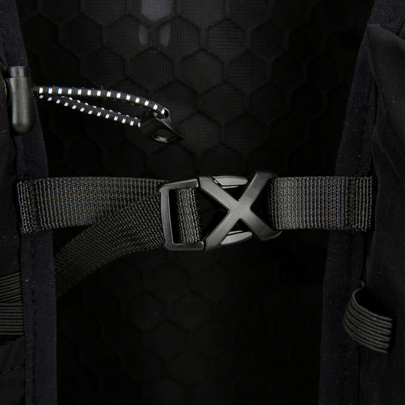 5L Laufweste für Damen & Herren – Ultraleichter, Wasserdichter und Atmungsaktiver Trinkrucksack mit Reflektoren, ideal für Laufen, Marathon, Wandern, Camping & Radfahren-M258E37