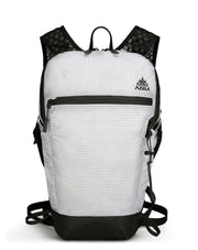 15L Faltbarer Trinkrucksack – Leichter, wasserdichter Wanderrucksack für Damen & Herren, Outdoor, Hiking, Radfahren, Reisen, Sport, Festival, mit Vielseitigen Taschen & Trekkingstockhalter – Schwarz/Weiß-M258E22